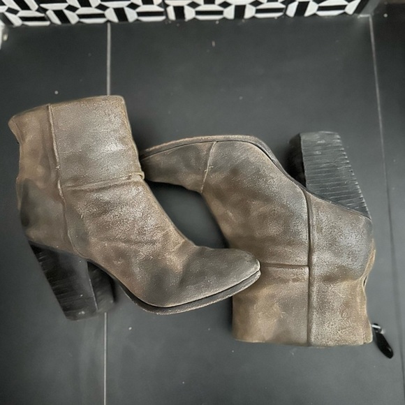 RAG & Bone distressed booties, good, preloved used condition - Picture 6 of 7